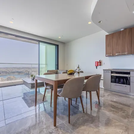 Vista In In Mercury Towers * Saint Julian's