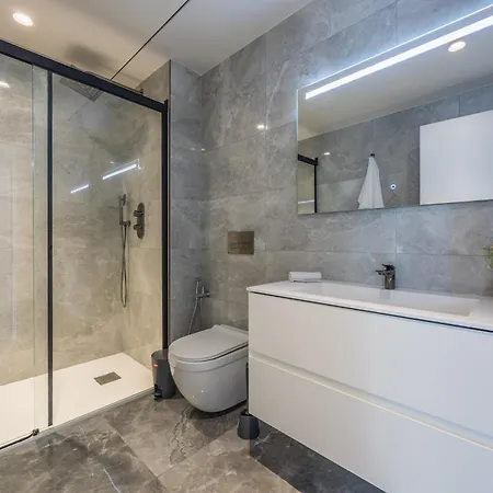 Vista In In Mercury Towers